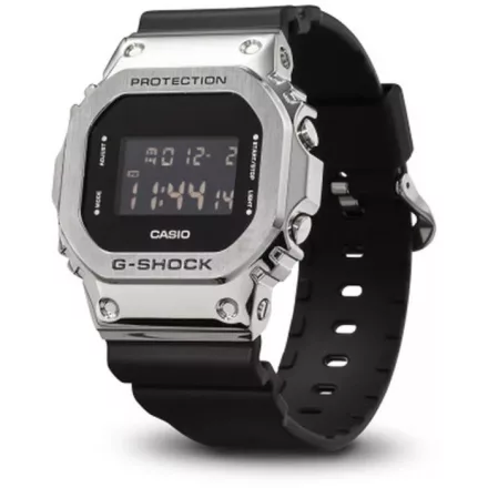 Casio G-Shock GM-5600U-1ER férfi óra karóra