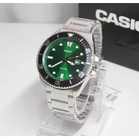 Casio klasszikus MDV-107D-3A2VDF férfi óra karóra