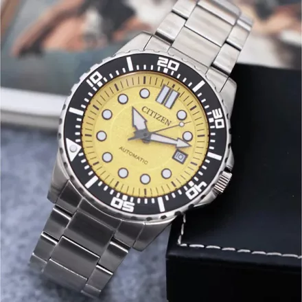 Citizen automata NJ0170-83Z férfi óra karóra