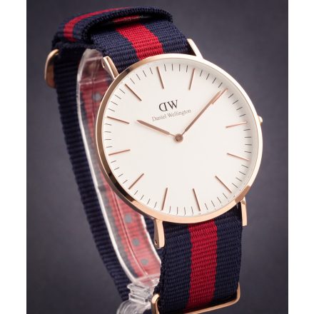 Daniel Wellington óra  karóra férfi női unisex  DW00100001 / doboz nélkül / /kampcrn1204 várható érkezés:30