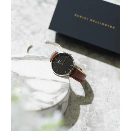 Daniel Wellington óra  karóra női DW00100181 / doboz nélkül / /kampcrn1204 várható érkezés:10.30