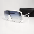 Guess Outlet GO00054 napszemüveg fehér  / gradiens kék férfi /kamper 1 napos szállítás