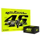VR46 fan book  zero to 46 matrica album about the history of Valentino Rossi, the MotorGP icon, interactive experiences, olasz edition, rally sport history, sárga/fekete Méret: N