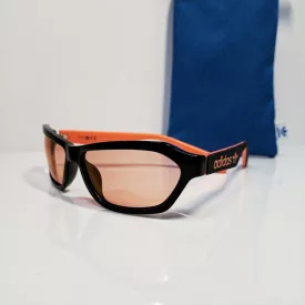   Adidas napszemüveg for férfi és női, tükrös  napszemüveg, 100% UVA & UVB védelem, Category 1 szűrő, Holiday szemüvegkeret, EW3552, fekete/narancssárga Méret: N