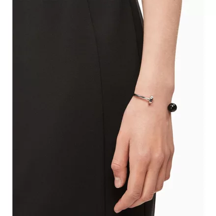 Modern Calvin Klein női nemesacél karperec Karkötő  fekete gyöngy és ezüst- fém Disc, Karkötő KJ9RMF0401 ezüst Méret: XS