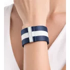 Trendy Calvin Klein női ódi bőr Karkötő  a wide ellentét csíkos. Karkötő méret XS (15cm) KJ9K in fekete, navy, piros, vagy anthracite. Méret: N
