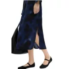 Feminine női szatén Midi ruha  Abstract Print - estélyi ruha 941633 kék/fekete Méret: 46
