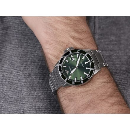 Emporio Armani Mario AR11338 férfi óra karóra /kac