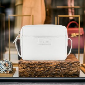   Bugatti női válltáska táska kicsi 49460340 / kac 1 napos szállítás