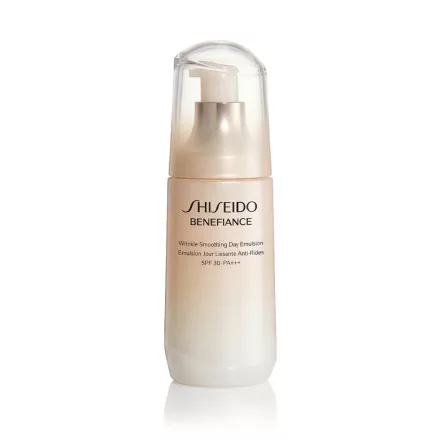 Shiseido Benefiance Wrinkle Smoothing Day nappali arckrém SPF30 nőknek 75 ml